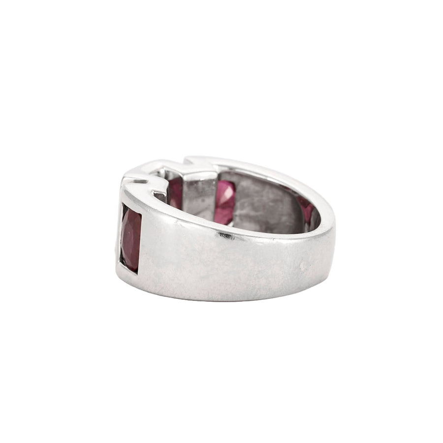 BAGUE OR BLANC DIAMANTS ET RUBIS.