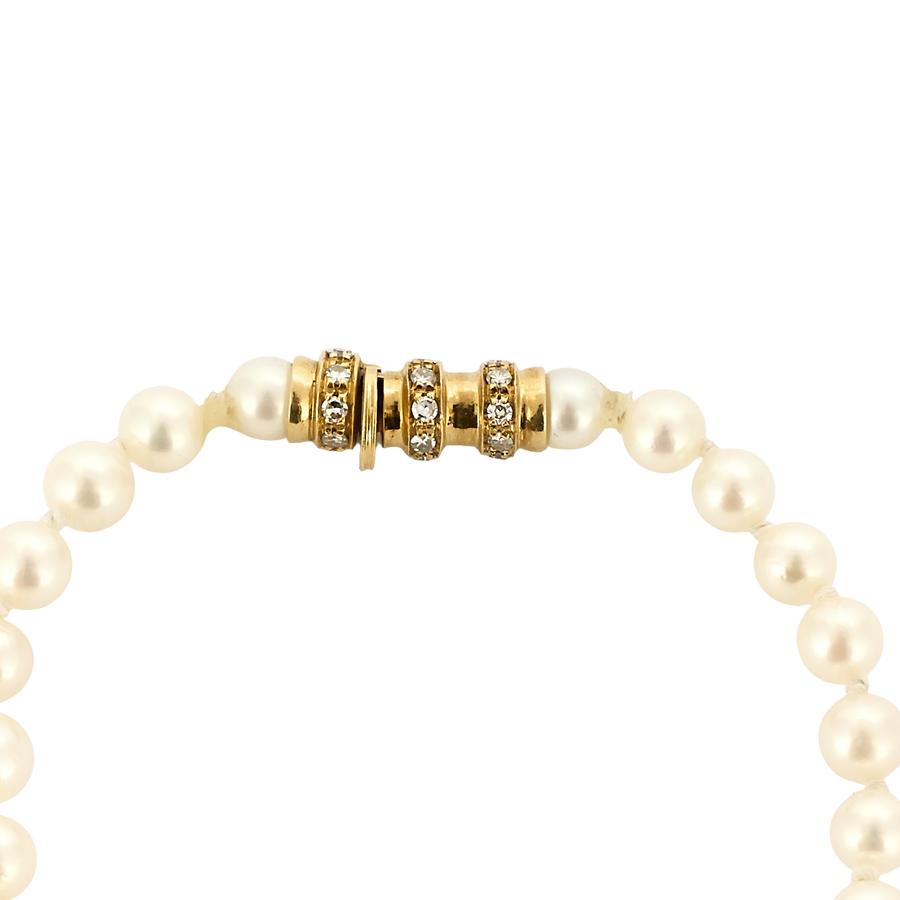 COLLIER DE PERLES, OR DIAMANTS ET SAPHIRS