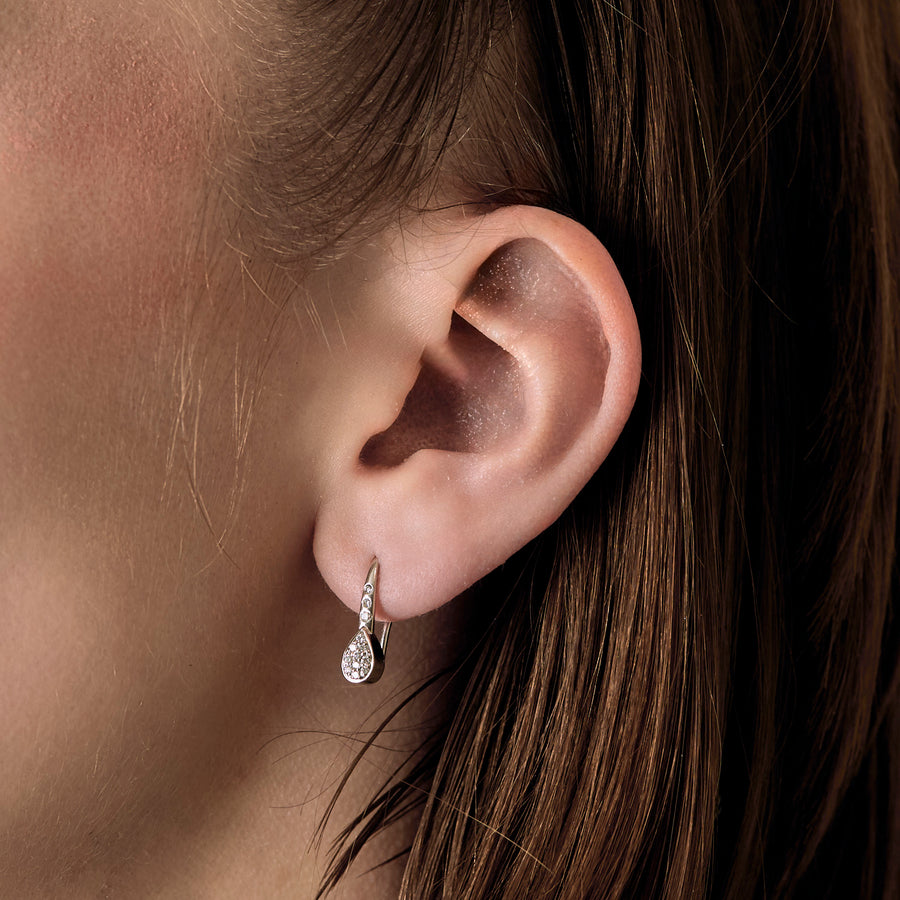 BOUCLES D'OREILLES OR BLANC ET DIAMANTS
