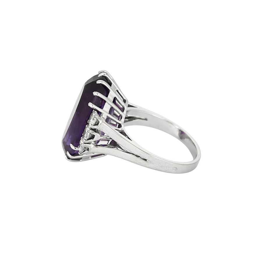 BAGUE OR BLANC, AMÉTHYSTE ET DIAMANTS