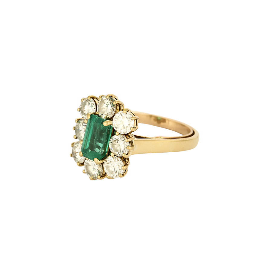 BAGUE MARGUERITE OR JAUNE, EMERAUDE ET DIAMANTS