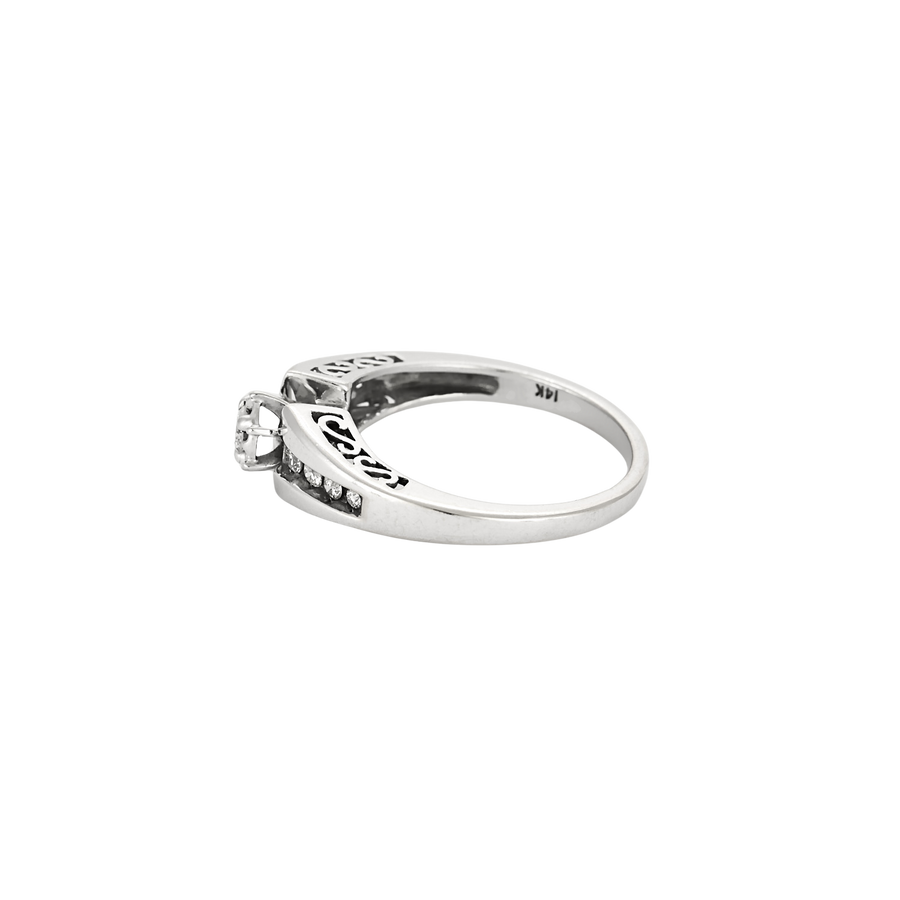 BAGUE OR BLANC ET DIAMANTS