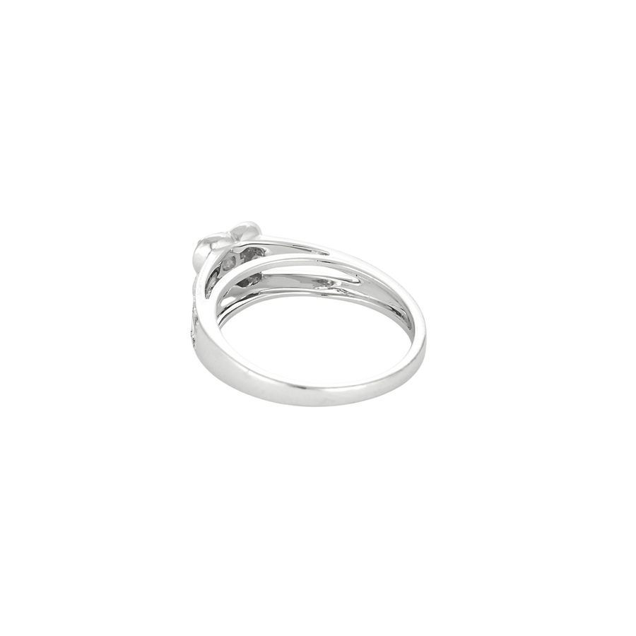 BAGUE OR BLANC ET DIAMANTS