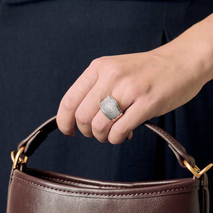 BAGUE JONC OR BLANC ET DIAMANTS